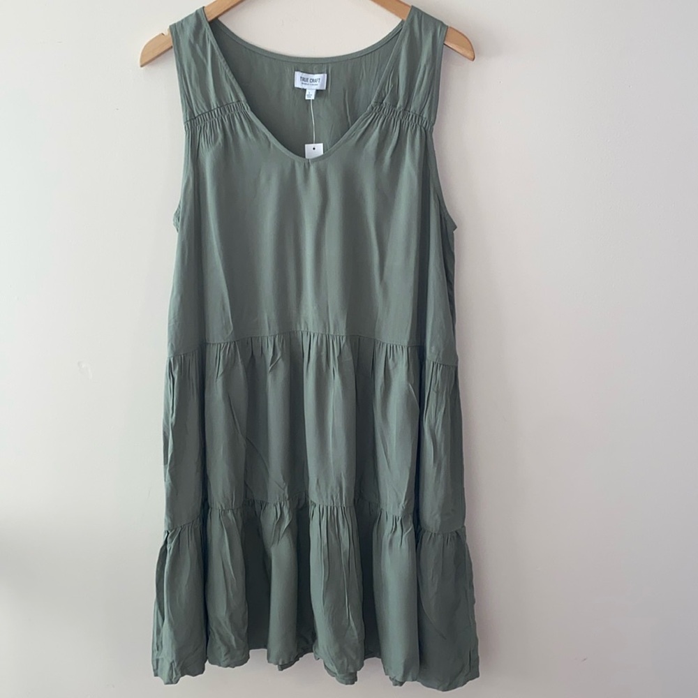 True Craft Green Swing Dress Sleeveless size large